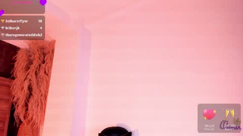 Snapshot of cristinerain chatting on July 7, 2026, 6:47 am CristineRain online show from July 7, 2026, 6:47 am