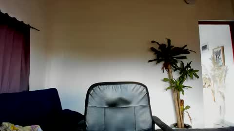 Snapshot of cristobal12cock chatting on April 21, 2026, 3:07 pm Cristian online show from April 21, 2026, 3:07 pm