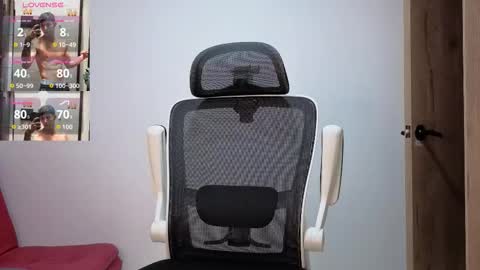 Snapshot of cristopher23_ chatting on December 22, 2025, 11:02 pm cristopher23 online show from December 22, 2025, 11:02 pm