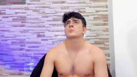 Snapshot of cristopher_russo chatting on May 15, 2026, 11:34 pm CRISTOPHER online show from May 15, 2026, 11:34 pm