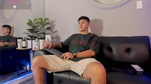Snapshot of cristopher_strong chatting on July 12, 2026, 1:46 pm Cristopher online show from July 12, 2026, 1:46 pm