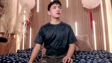 Cristopher  online show from June 14, 2026, 8:22 pm