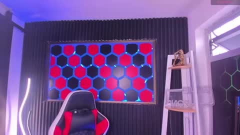 Snapshot of cristopher_wild chatting on July 14, 2026, 8:25 pm Cristopher online show from July 14, 2026, 8:25 pm