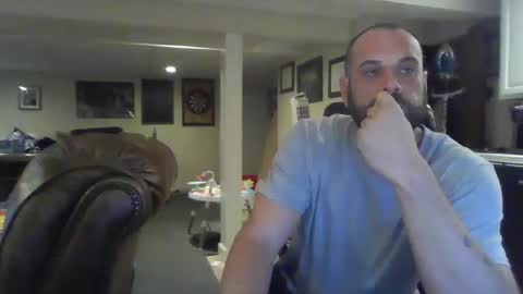 Snapshot of crm400 chatting on October 11, 2025, 12:54 am billybasement online show from October 11, 2025, 12:54 am