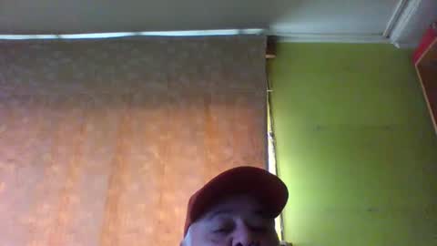 Snapshot of crmperez chatting on March 20, 2026, 8:03 pm crmperez online show from March 20, 2026, 8:03 pm