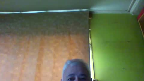 Snapshot of crmperez chatting on April 2, 2026, 4:26 pm crmperez online show from April 2, 2026, 4:26 pm