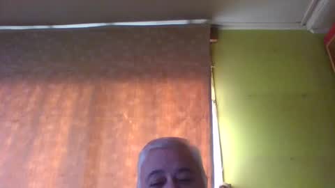 Snapshot of crmperez chatting on May 12, 2026, 7:00 pm crmperez online show from May 12, 2026, 7:00 pm