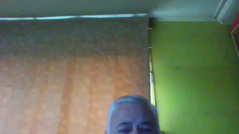 Snapshot of crmperez chatting on May 14, 2026, 5:31 pm crmperez online show from May 14, 2026, 5:31 pm