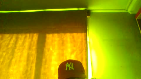 Snapshot of crmperez chatting on July 3, 2026, 7:31 pm crmperez online show from July 3, 2026, 7:31 pm