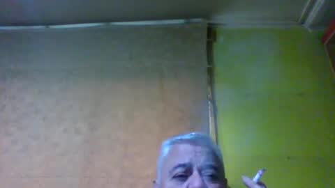 Snapshot of crmperez chatting on July 4, 2026, 8:04 pm crmperez online show from July 4, 2026, 8:04 pm