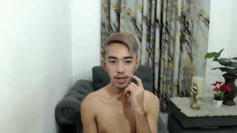 crocodale online show from October 20, 2025, 1:33 pm