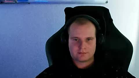 Snapshot of croissant911 chatting on November 4, 2025, 9:41 am Anderson online show from November 4, 2025, 9:41 am