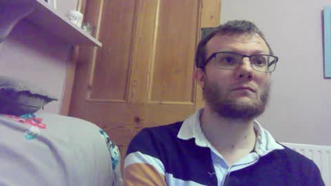 Snapshot of cropper4fun chatting on November 6, 2025, 6:20 pm Cropper online show from November 6, 2025, 6:20 pm