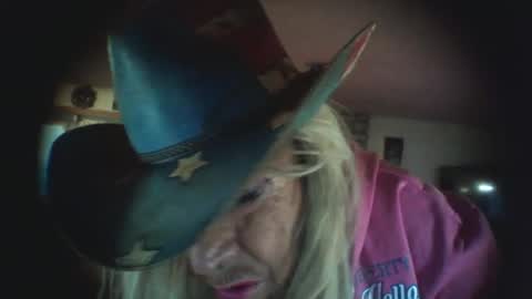 Snapshot of crosscountrydude chatting on June 23, 2026, 11:52 am Crossdrsr19 online show from June 23, 2026, 11:52 am