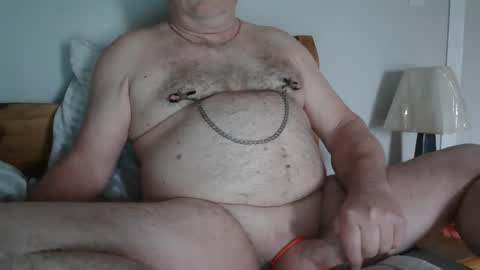 Crowbarbi online show from May 2, 2026, 2:22 pm