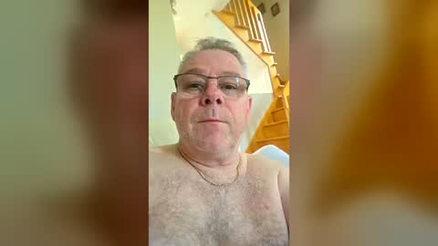 Snapshot of crowbarbi chatting on June 13, 2026, 7:23 pm Crowbarbi online show from June 13, 2026, 7:23 pm