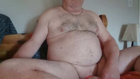 Snapshot of crowbarbi chatting on August 6, 2026, 11:01 am Crowbarbi online show from August 6, 2026, 11:01 am