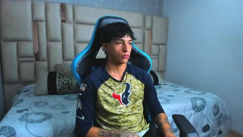 Croy online show from March 1, 2026, 10:06 am