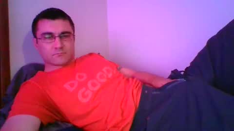 Snapshot of crush380 chatting on December 2, 2024, 12:09 am Crush380 online show from December 2, 2024, 12:09 am