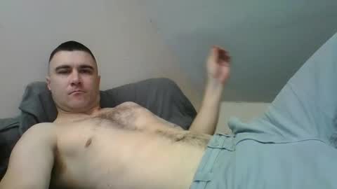 Snapshot of crush380 chatting on March 7, 2025, 7:27 pm Crush380 online show from March 7, 2025, 7:27 pm