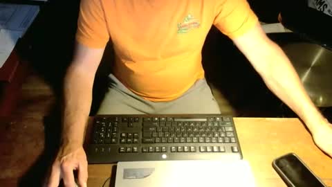 Snapshot of crushit chatting on April 8, 2026, 2:44 am Crushit online show from April 8, 2026, 2:44 am