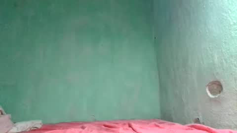 Snapshot of crushlove069 chatting on May 12, 2026, 4:53 am crushlove069 online show from May 12, 2026, 4:53 am
