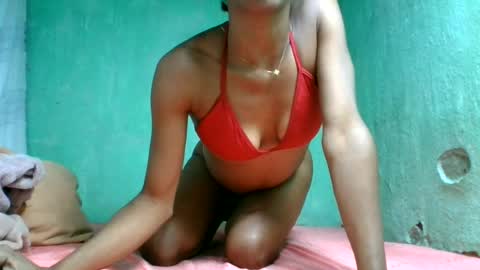 Snapshot of crushlove069 chatting on June 12, 2026, 8:46 am crushlove069 online show from June 12, 2026, 8:46 am