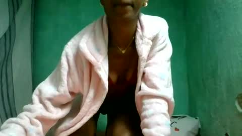Snapshot of crushlove069 chatting on July 8, 2026, 4:55 pm crushlove069 online show from July 8, 2026, 4:55 pm