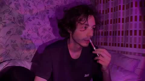 crybae0 online show from March 3, 2026, 5:19 pm