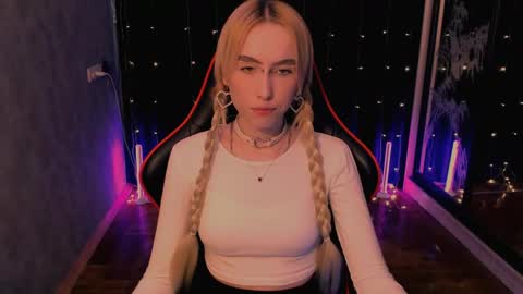 crybambi online show from April 24, 2026, 10:39 am