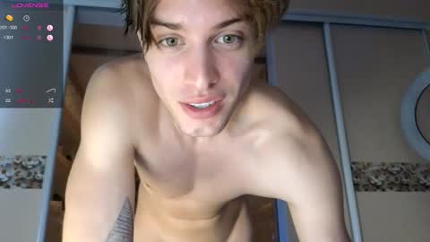 Snapshot of cryptongood chatting on October 4, 2025, 10:02 am Lin inst lingoodyy online show from October 4, 2025, 10:02 am