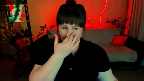 Anna online show from June 26, 2026, 7:07 pm