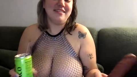 Bigtitsokdick online show from November 18, 2025, 3:34 am