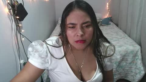Snapshot of crystal_1991 chatting on September 14, 2025, 10:31 pm CRYSTAL 1991 online show from September 14, 2025, 10:31 pm