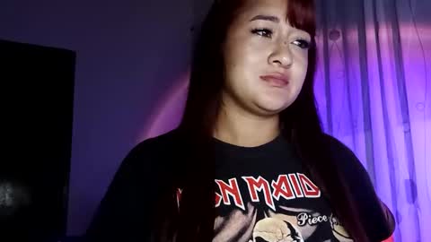 Snapshot of crystal_669 chatting on February 7, 2025, 3:45 am carol online show from February 7, 2025, 3:45 am