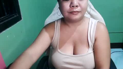 Crys online show from June 27, 2026, 4:56 pm
