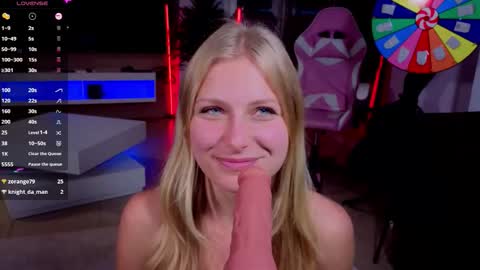 Crystal online show from February 4, 2026, 10:26 pm