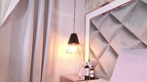 crystal_gilton online show from July 19, 2026, 7:06 pm