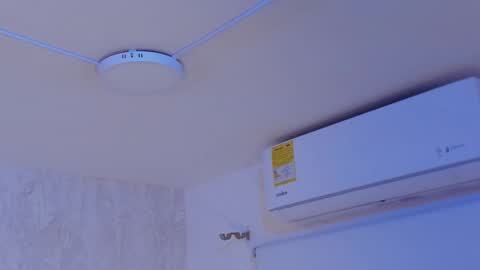 crystal_sm online show from March 15, 2026, 3:01 am