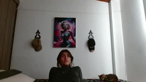 Snapshot of crystal_starx chatting on May 8, 2026, 7:08 pm Crystal Blaze online show from May 8, 2026, 7:08 pm