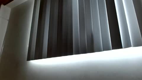 Snapshot of crystal_starx chatting on May 24, 2026, 3:50 pm Crystal Blaze online show from May 24, 2026, 3:50 pm