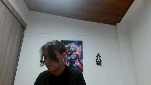 Snapshot of crystal_starx chatting on May 31, 2026, 9:38 pm Crystal Blaze online show from May 31, 2026, 9:38 pm