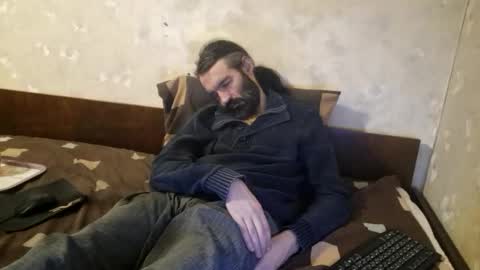 Snapshot of crystal_vibe chatting on February 10, 2026, 1:53 am Crystallax online show from February 10, 2026, 1:53 am