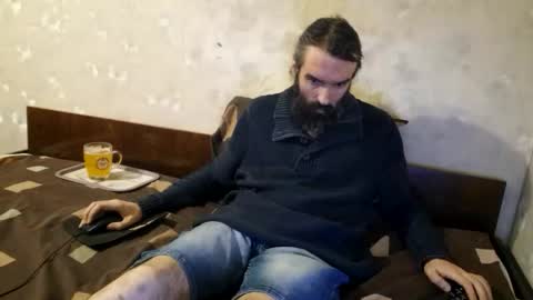 Snapshot of crystal_vibe chatting on March 15, 2026, 5:19 pm Crystallax online show from March 15, 2026, 5:19 pm