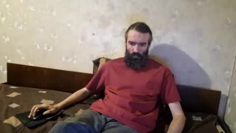 Snapshot of crystal_vibe chatting on April 19, 2026, 11:51 pm Crystallax online show from April 19, 2026, 11:51 pm