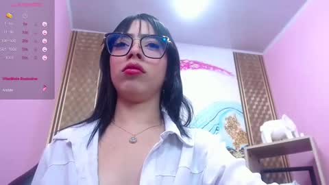 Snapshot of crystal_walls chatting on November 15, 2025, 7:21 pm I AM CRYSTAL online show from November 15, 2025, 7:21 pm