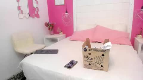 Milf Latina online show from May 27, 2026, 1:30 pm
