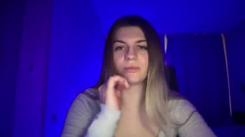 Snapshot of crystalblush01 chatting on March 29, 2026, 2:39 pm crystalblush01 online show from March 29, 2026, 2:39 pm