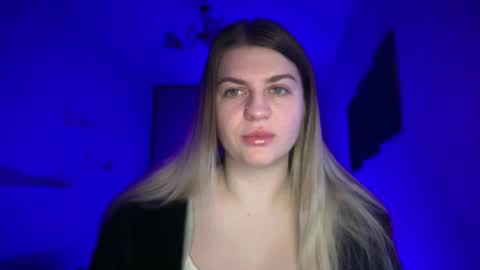 Snapshot of crystalblush01 chatting on April 3, 2026, 5:38 am crystalblush01 online show from April 3, 2026, 5:38 am