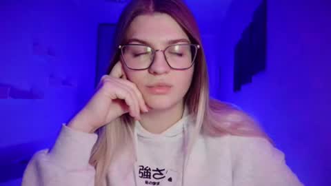 Snapshot of crystalblush01 chatting on April 30, 2026, 6:36 pm crystalblush01 online show from April 30, 2026, 6:36 pm